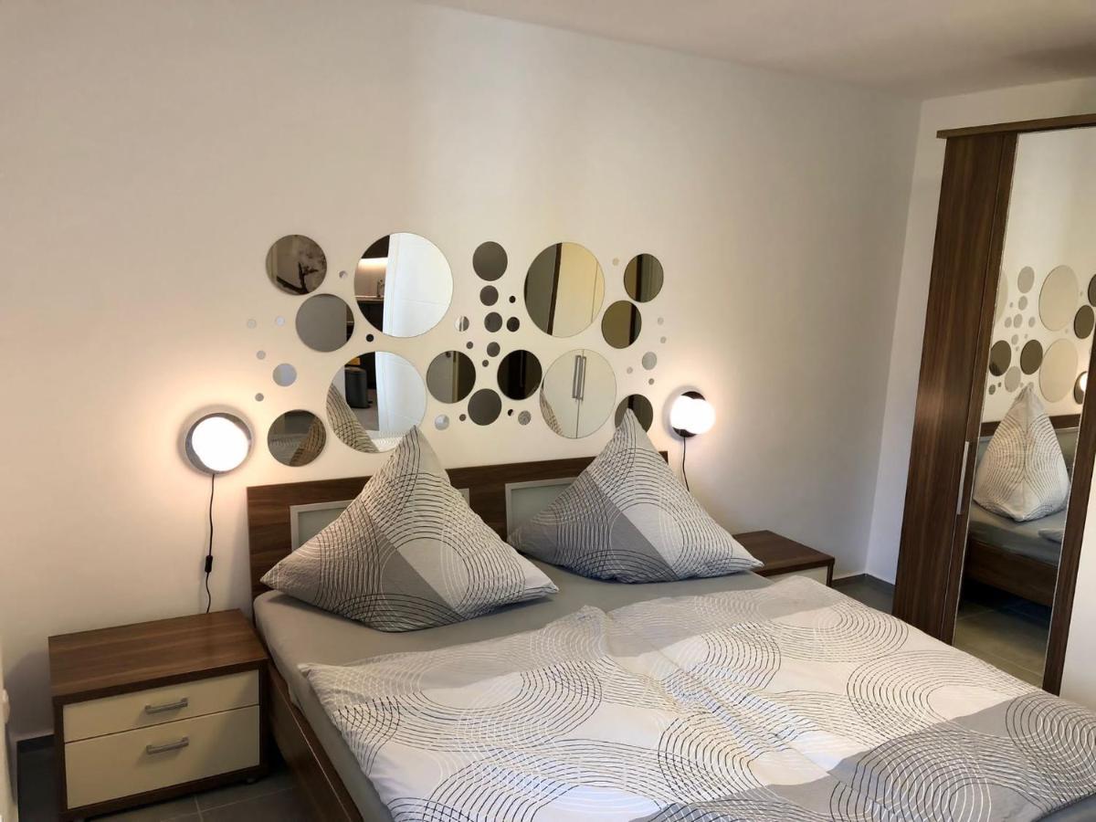 Erdgeschoss-Appartement Mit Seeterasse Ahrensbok المظهر الخارجي الصورة