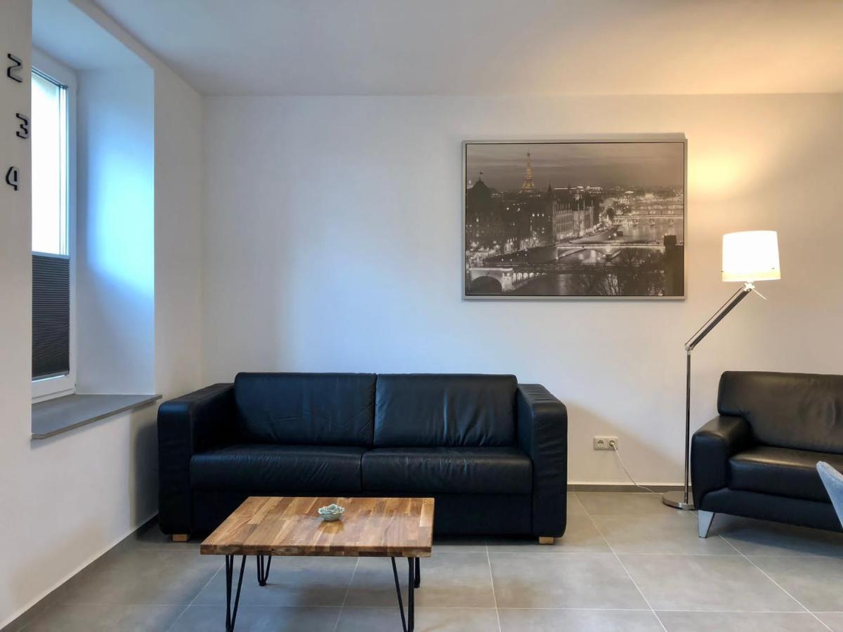Erdgeschoss-Appartement Mit Seeterasse Ahrensbok المظهر الخارجي الصورة