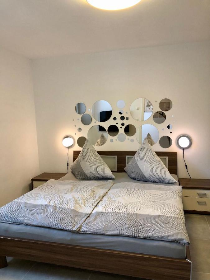 Erdgeschoss-Appartement Mit Seeterasse Ahrensbok المظهر الخارجي الصورة